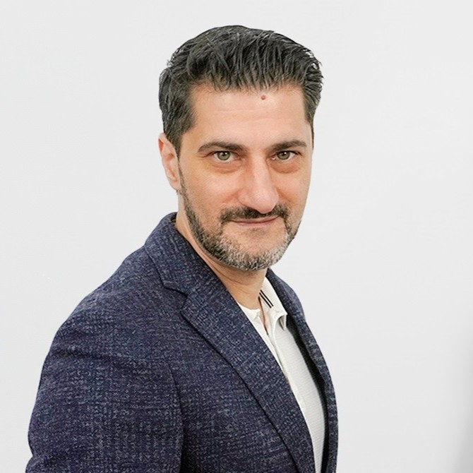 Daniel Alexandrescu